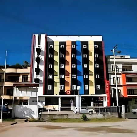 Amaris Hotel Ambon Extérieur photo