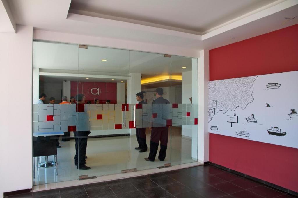 Amaris Hotel Ambon Extérieur photo