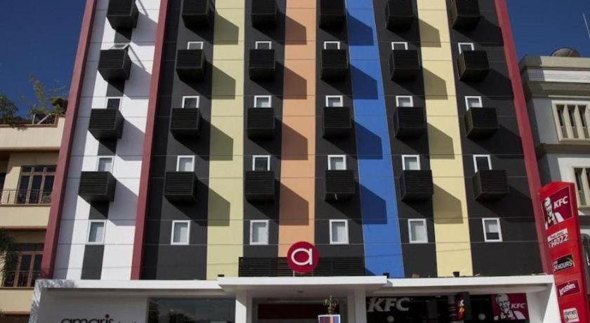 Amaris Hotel Ambon Extérieur photo