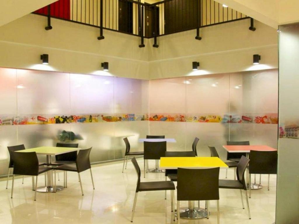 Amaris Hotel Ambon Extérieur photo